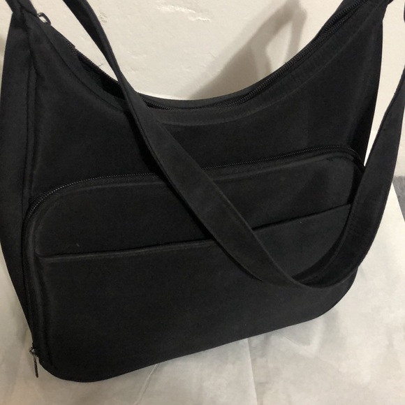 S Collection Black Shoulder bag with many pockets - Picture 3 of 11